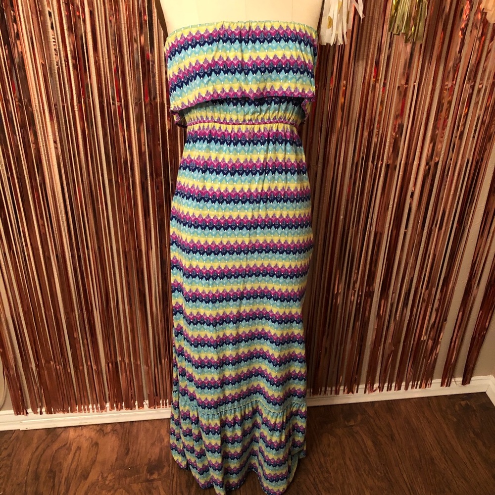 Strapless Chevron Maxi Dress